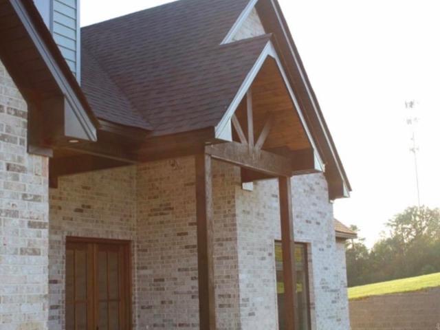 280 Chinook Drive