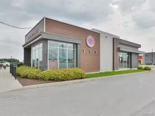 280 Boul. Louis Philippe Picard, Repentigny Repentigny, QC.