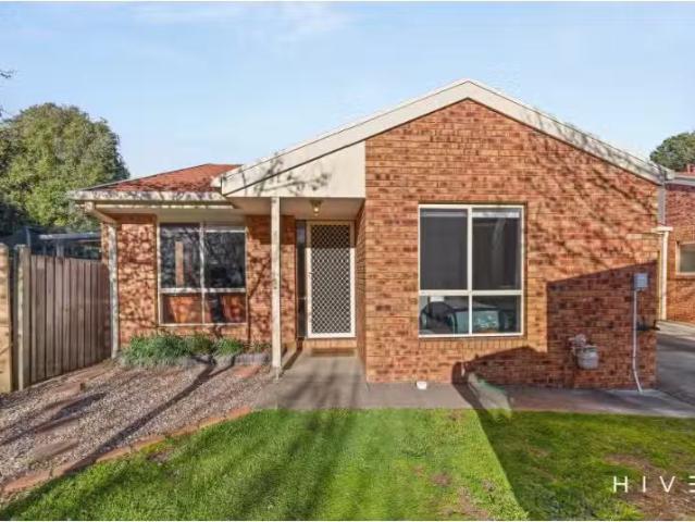 2/80 Britten Jones Drive, Holt Townhouse for rent Listed by.