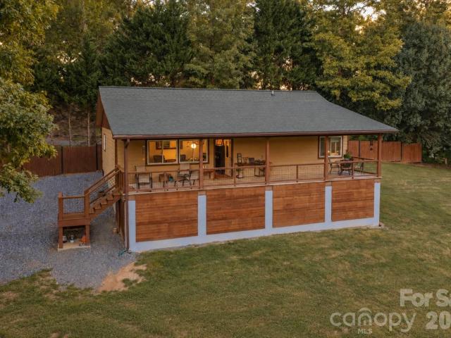 280 Green Oaks Road