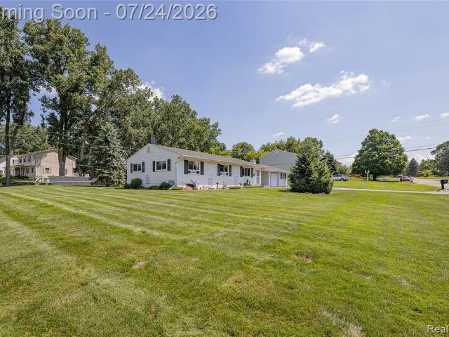 280 Kintyre Drive