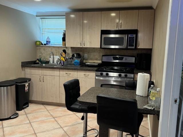 280 Sedore Ave Unit 1, Fairview, US, NJ