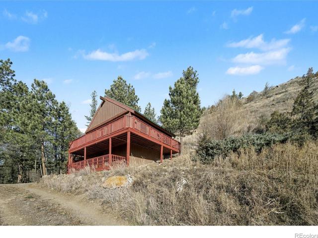 280 Streamside Drive