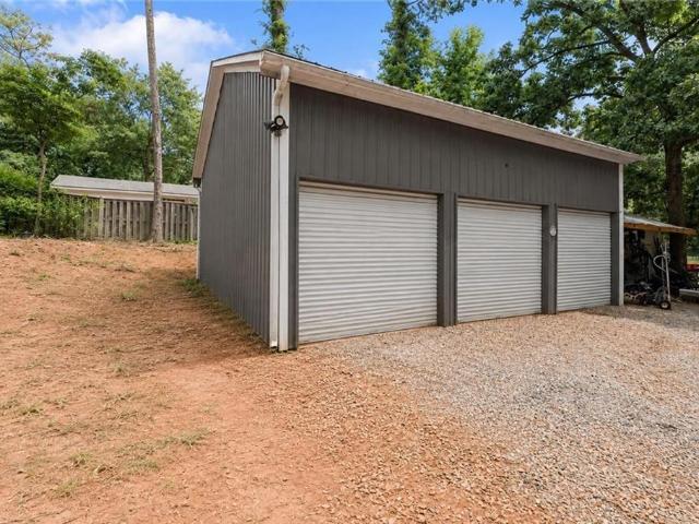 280 Strickland Road