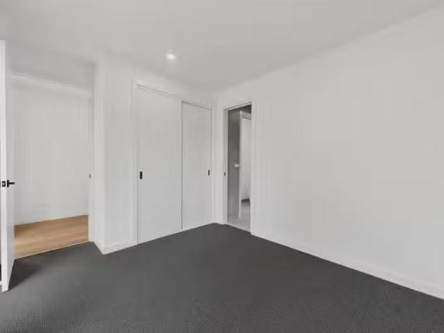 2/80 Power Avenue, CHADSTONE, VIC 3148 Townhouse for Rent