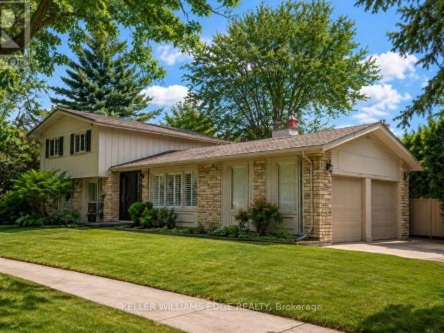 280 Penn Drive, Burlington, ON, L7N 2B8 house for sale | Listing ID W13769 | Royal LePage