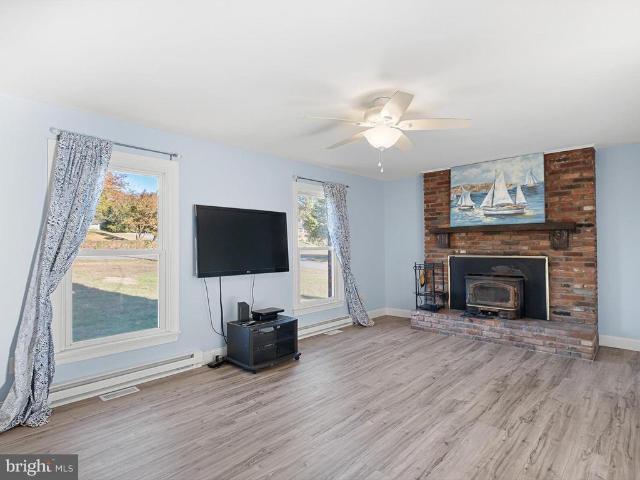 280 Rolling Avenue