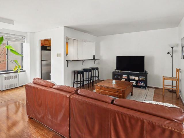 280 Rector Place, New York, NY