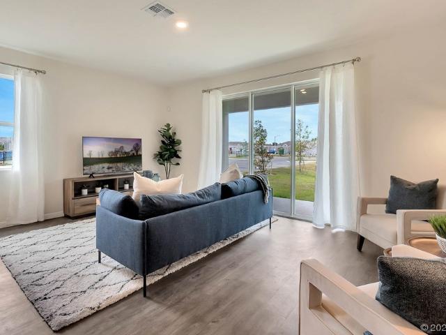 280 Reena Dr, Daytona Beach, FL 32117 | MLS #1074