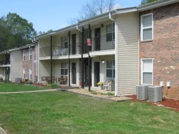 280 Regal Street, 2 beds, 1 full bath