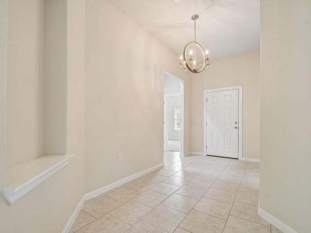 280 Rimrock Ct