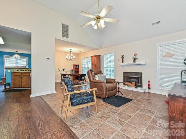 2814 Rosemeade Drive