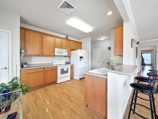 2815 Kings Crossing Dr, Unit 214, Kingwood, TX 77345 | MLS #9150