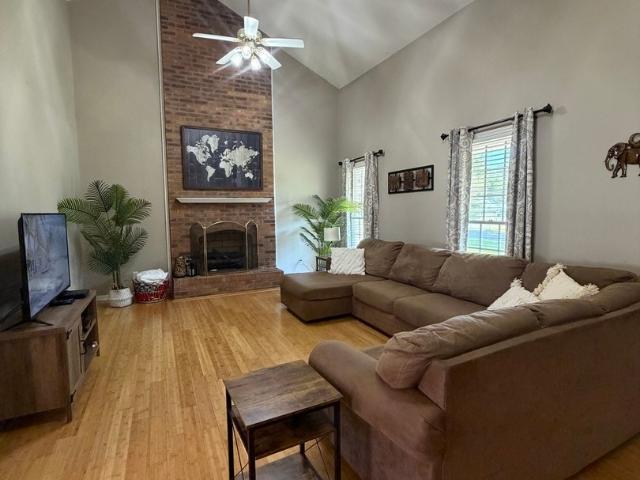 2815 Spruce Drive