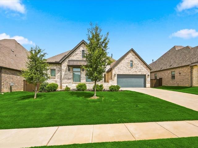 2816 Garrett Drive