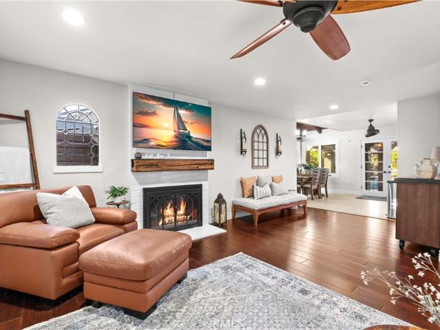 2817 Ridgewood