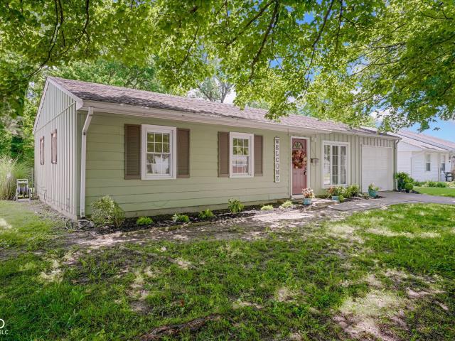 2817 Streamside Drive