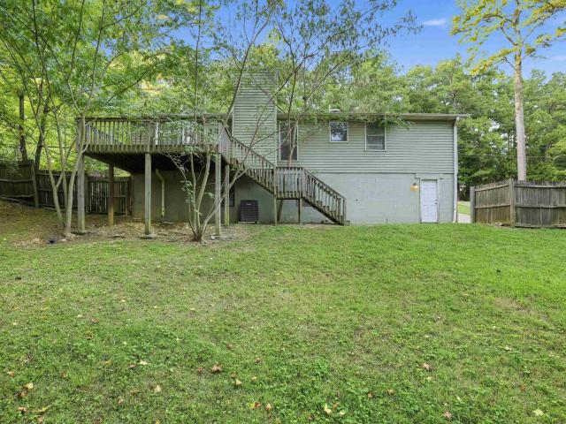 2817 Wood Drive Ne