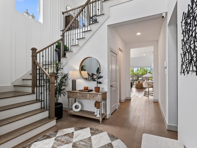 28198 White Meadow Lane