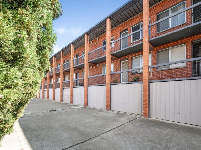 28/19 Charles Street, Queanbeyan
