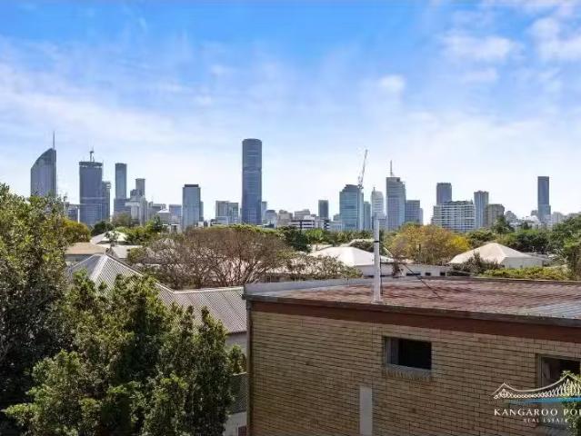 28/106 Linton Street, KANGAROO POINT Apartment for rent Liste.