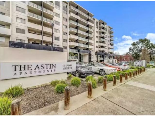 28/10 Ipima Street, Braddon Apartment for rent Listed by Anto.