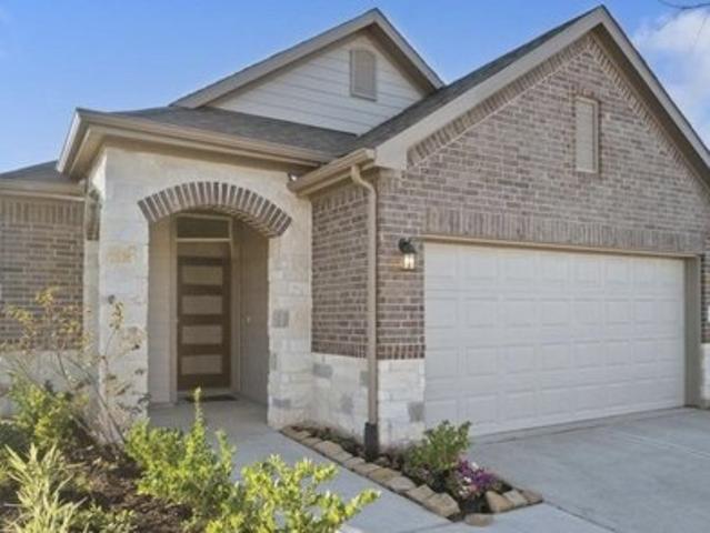 2810 Rockwood Dr, Iowa Colony, TX 77583