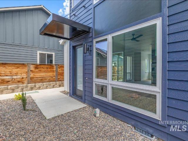 2810 W Bannock St 3