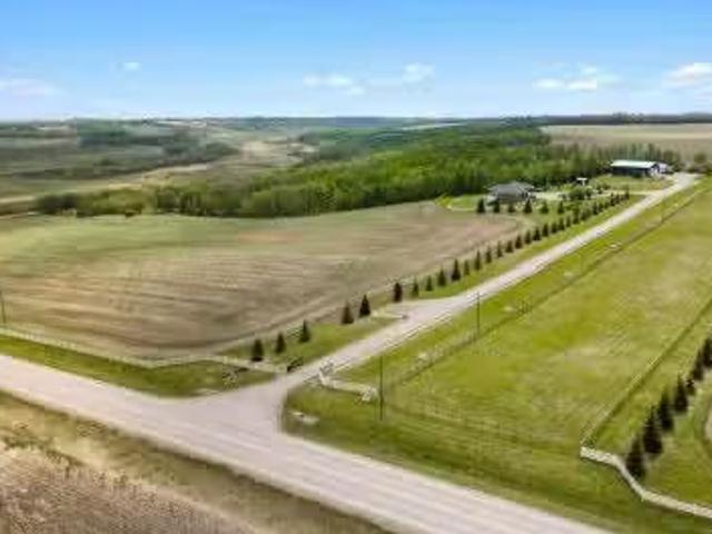 28125 Highway 587, Rural Red Deer County, AB, T4G 0E9 house.