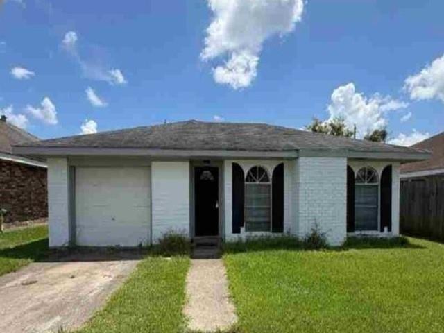 2812 Concordia Dr, Laplace, LA 70068