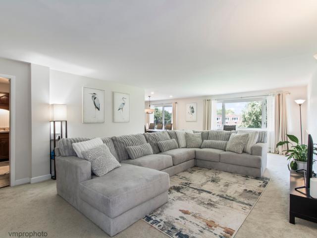 2812 E Bel Aire Drive # 303