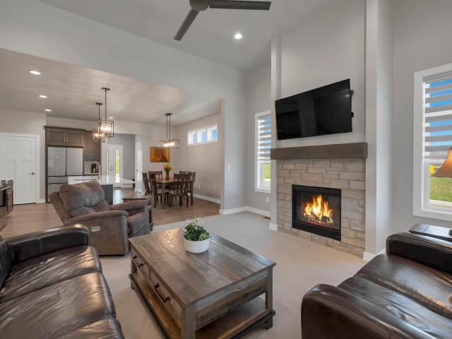 2812 elm tree hill