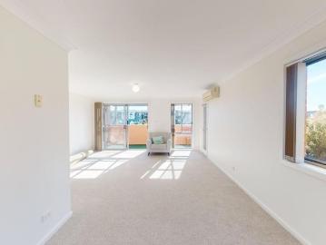 28/12 Grey Street, Wickham NSW 2293