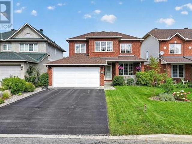 2812 Hank Rivers Drive, Ottawa, ON, K1T 4A2 house for sale | Listing ID X13741 | Royal LePage