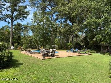 2813 Deer Trail Road