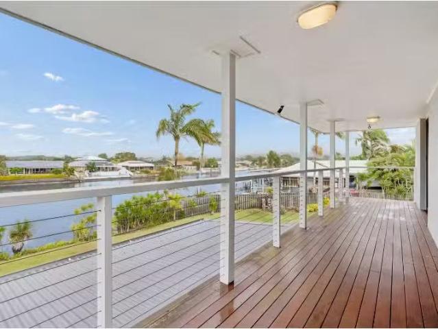 2/81 Andrew Avenve, Pottsville Beach Townhouse for rent Liste.