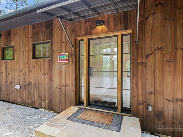 281 New River Farms Road
