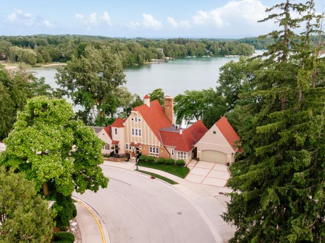281 S Lake St, Elkhart Lake, WI 53020 | MLS #1954