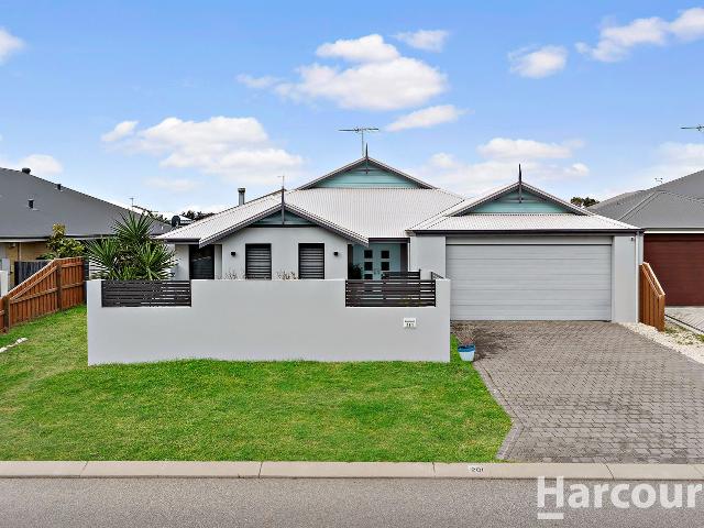 281 Peelwood Pde, HALLS HEAD, WA 6210