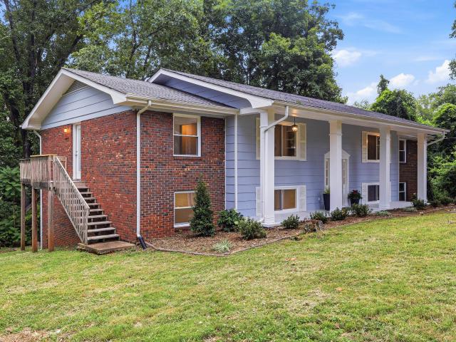 2824 Ridgecrest Drive