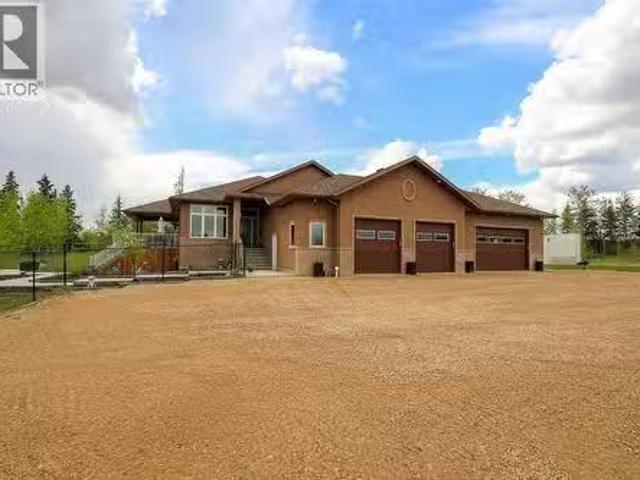 28257 Highway 596, Rural Red Deer County, AB, T4E 1S8 house.