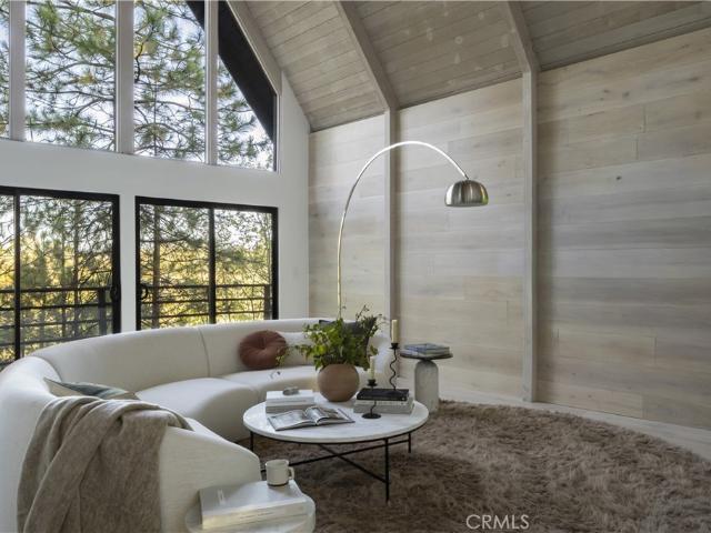 28287 Bern Lane