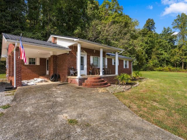 2828 Railroad Bed Rd