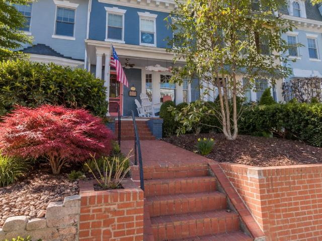 2828 27th St NW, Washington, DC 20008 | MLS #DCDC2245