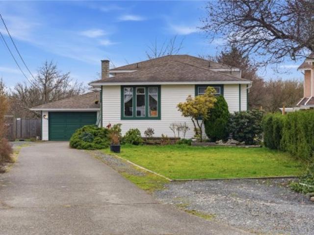 2829 Pickford Rd, Colwood, BC, V9B 2K3 house for sale | Listing ID 1034 | Royal LePage