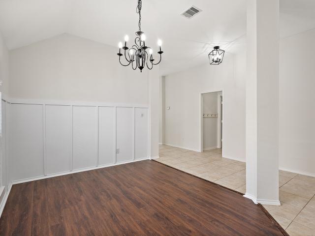 28207 Everett Knolls Drive