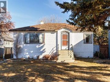 West Hillhurst, Calgary, Alberta
