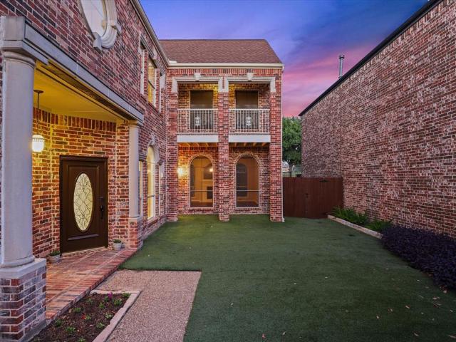 2820 Prestonwood Drive