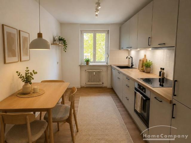 28236 HomeCompany Dresden Möbliert/Furnished 2 Zimmer Wohnung mit Balkon in Dresden Weißig max. 3 Personen