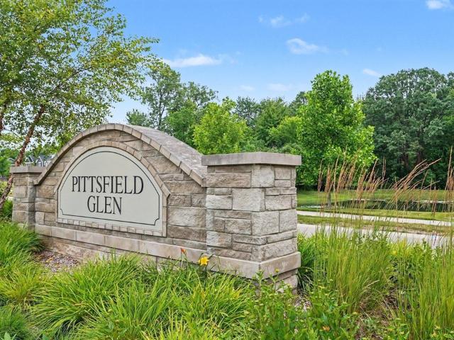 2823 Willow Court